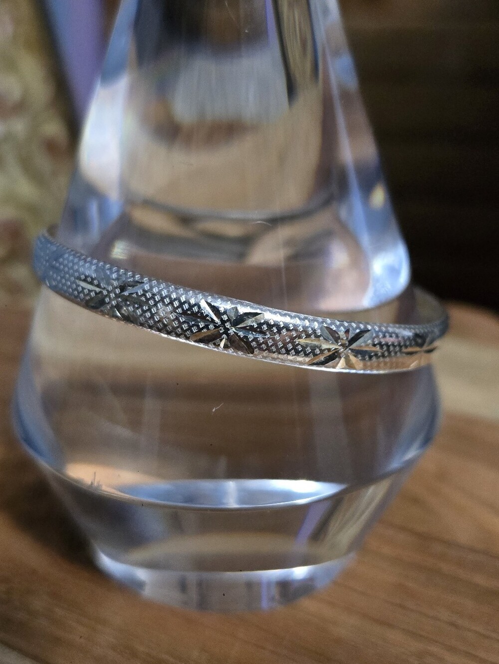 925 Sterling Silver Engraved Starburst Bangle Bracelet - Picture 3 of 7